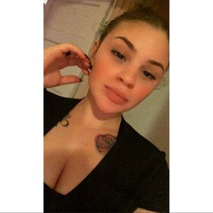 Meet your Posher, Brianna